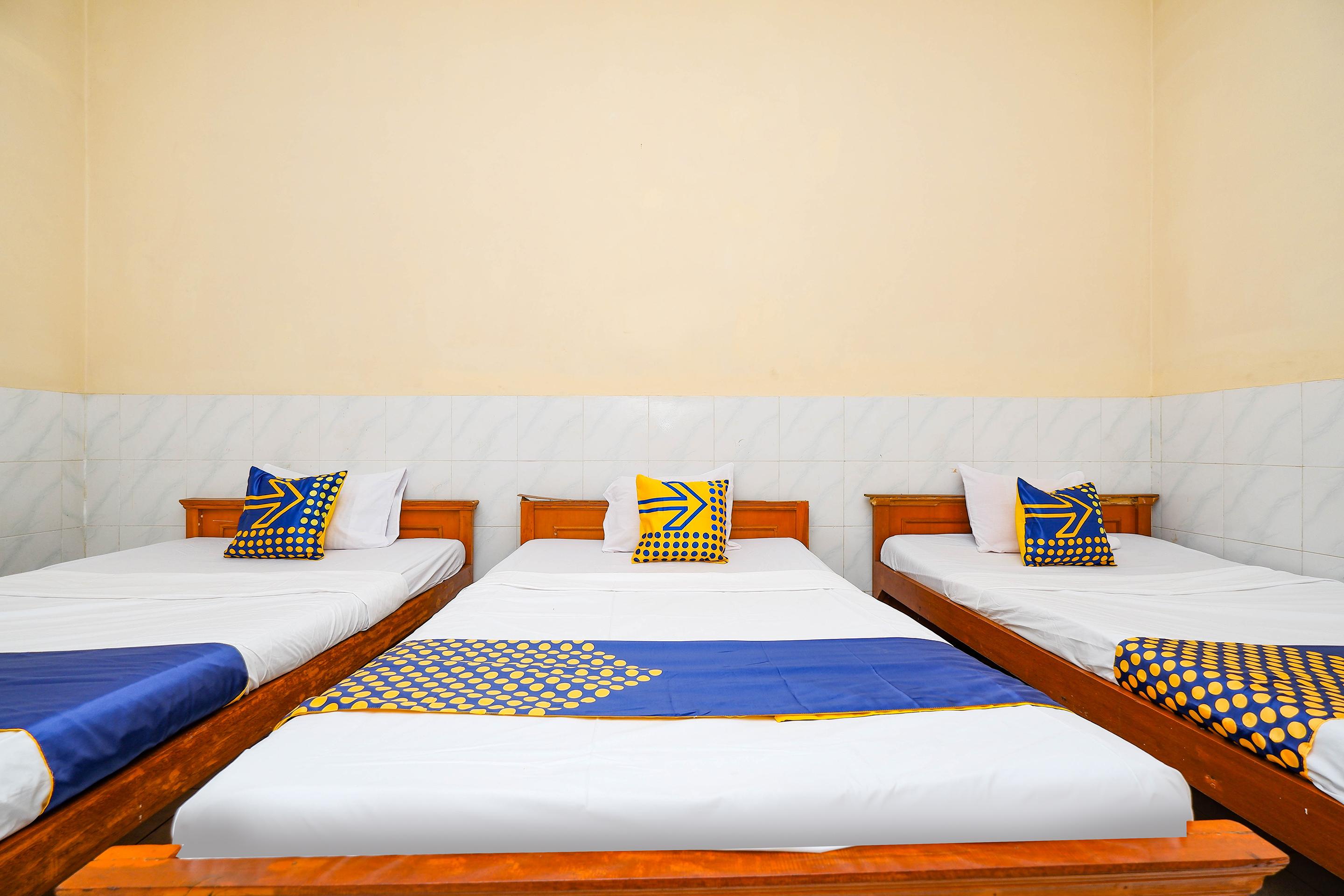 Spot On 2011 Hotel Mekar Sari Surakarta  Ngoại thất bức ảnh