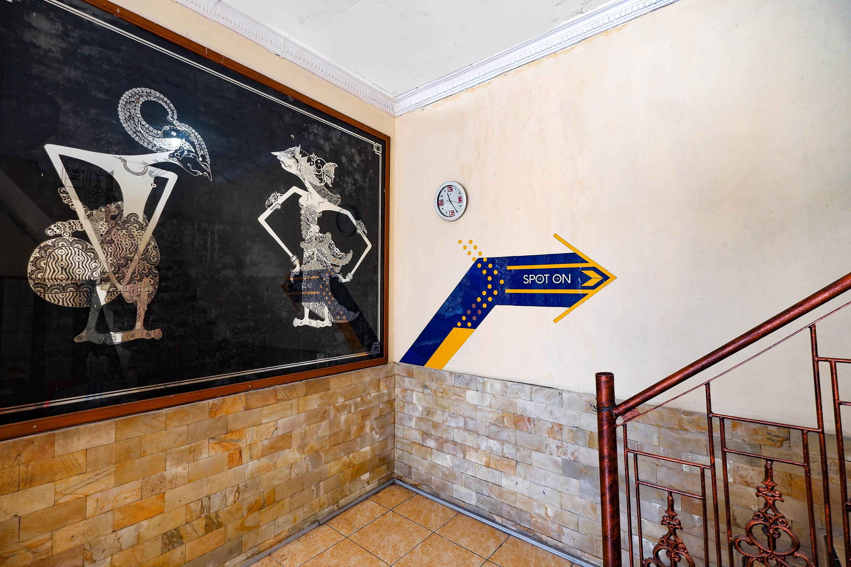 Spot On 2011 Hotel Mekar Sari Surakarta  Ngoại thất bức ảnh